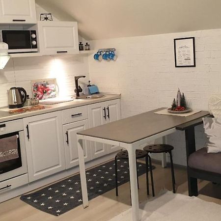 Квартира З Чердаком 1 Lutsk Bagian luar foto