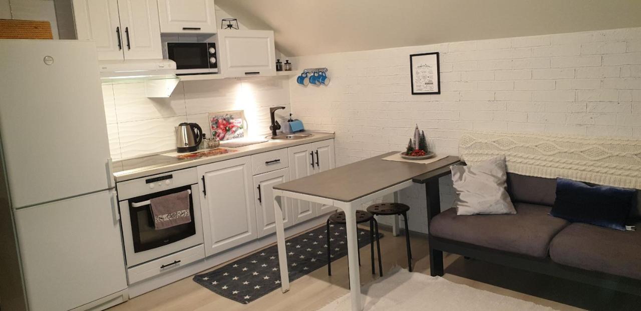 Квартира З Чердаком 1 Lutsk Bagian luar foto