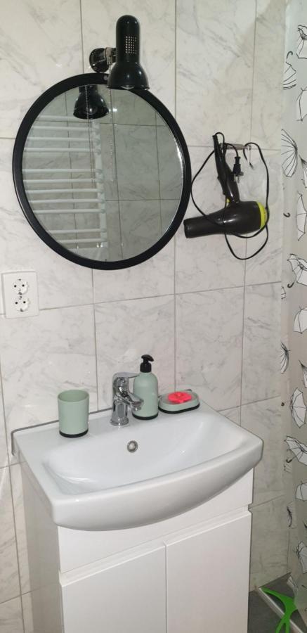 Квартира З Чердаком 1 Lutsk Bagian luar foto